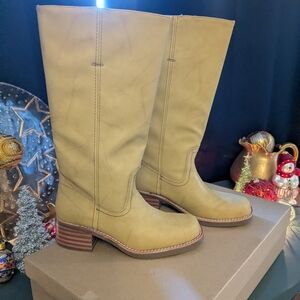Beautiful Tall Leather Frye Boots Yellow Western Classic Durable Forever Stylish